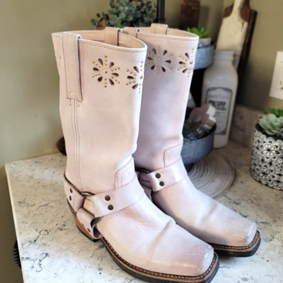 Designer: Frye, Wilfred, Club Monaco & More Posh Party